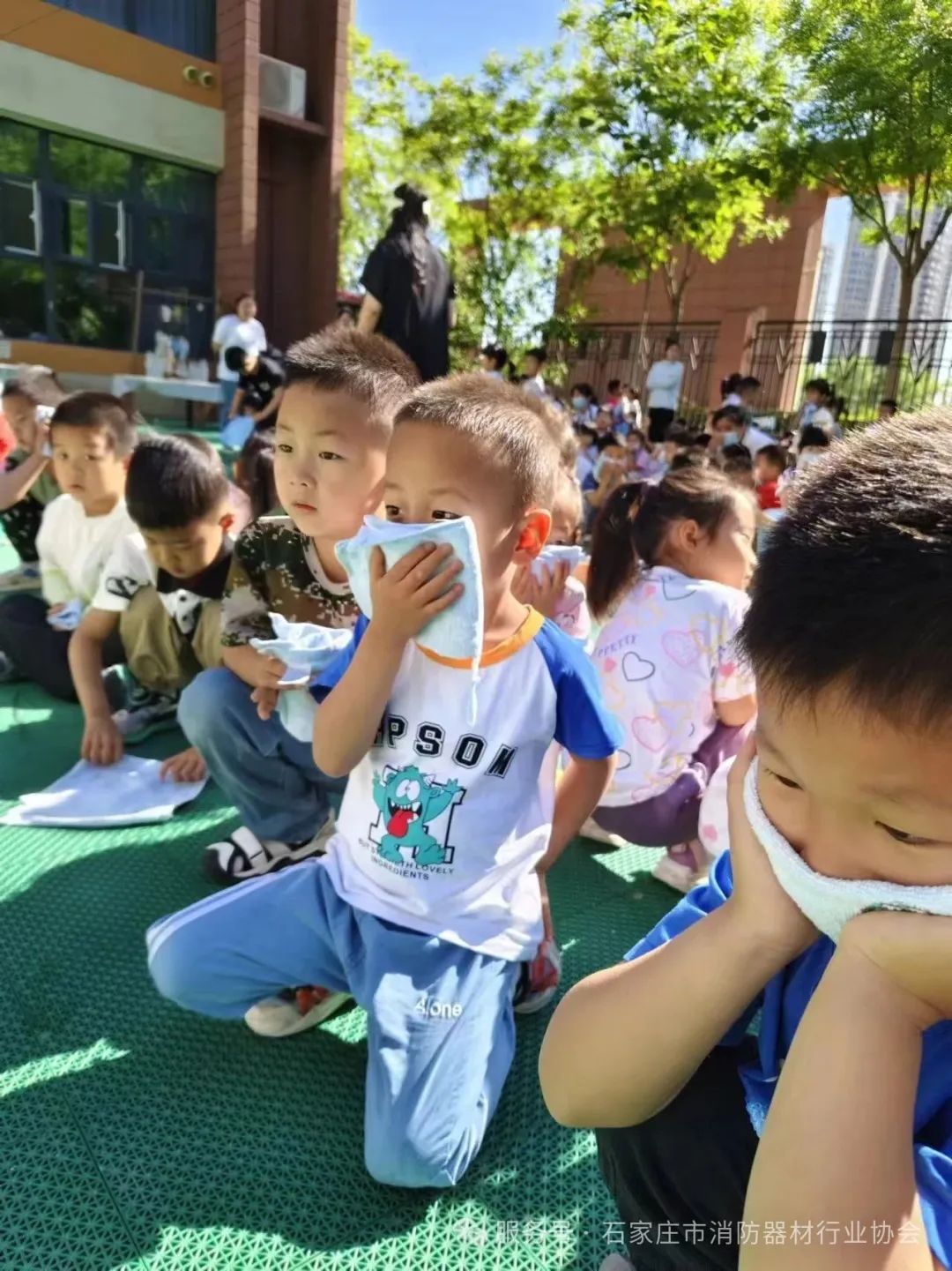 消防培训进园所 安全守护“童”成长 ——石家庄消防器材行业协会(图3) 消防培训进园所 安全守护“童”成长 ——石家庄消防器材行业协会(图3)